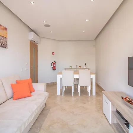 #013 Cozy Quiet Location * Albufeira