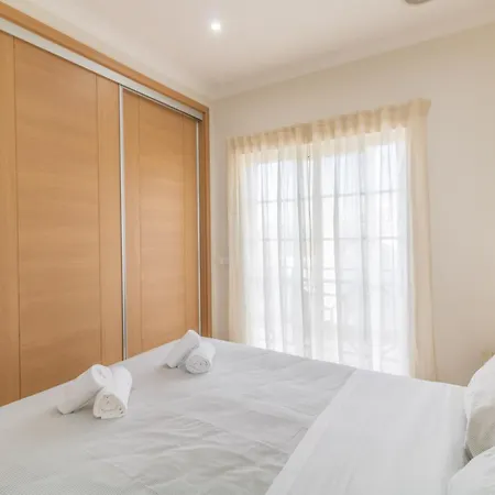 #013 Cozy Quiet Location Lägenhet *